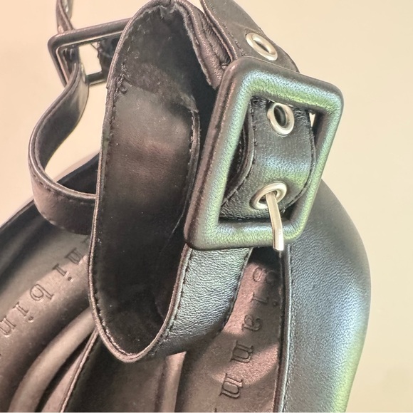 NWOT Gianni Bini Steffi Black Leather Ankle Buckle Pumps Size 7M - Picture 3 of 7